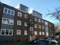 Mehrfamilienhausaufstockung in Düsseldorf, Dachgaubenbekleidung mit Stehfalz